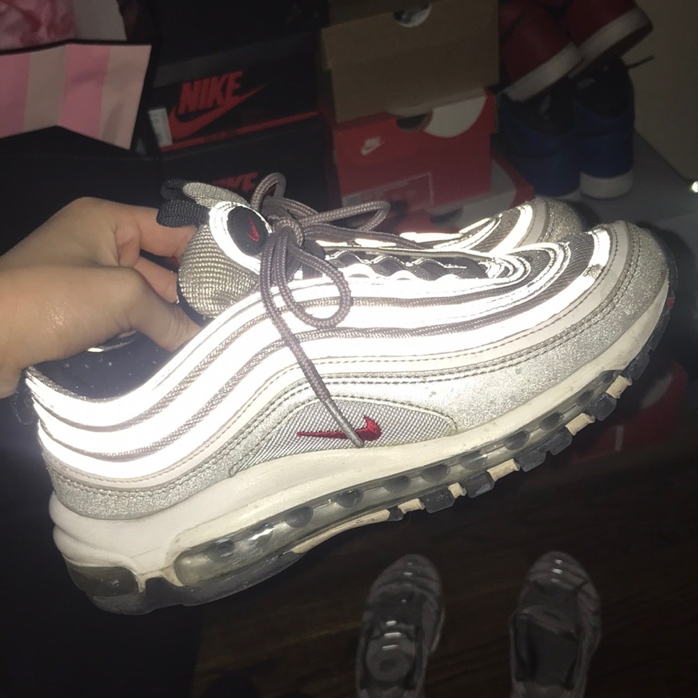 Air max 97 silver bullets WMNS SIZE 7.5 (kids- 6)